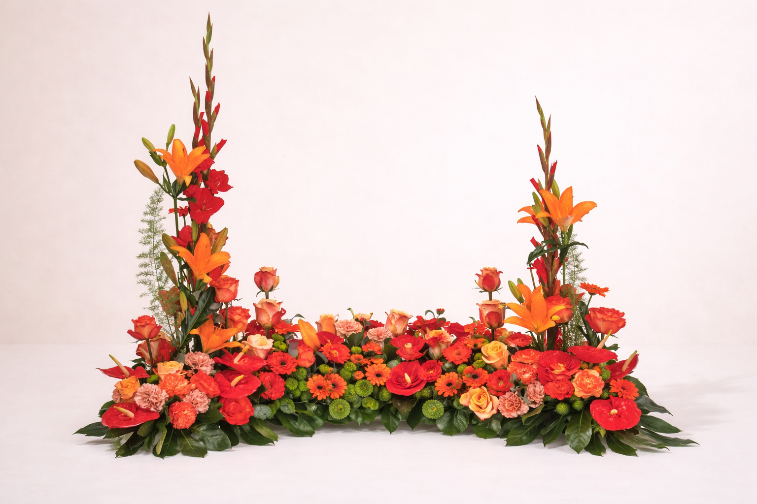 Composition devant de tombe rouge & orange