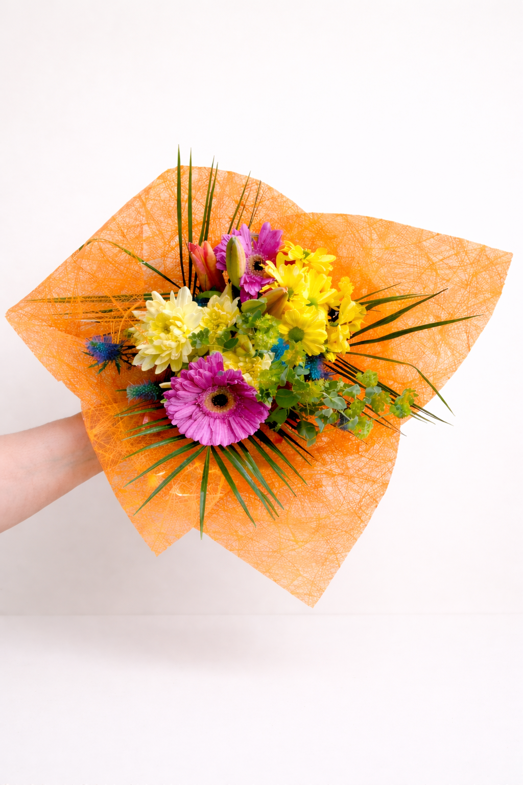 Bouquet de fleurs de saison en tiges